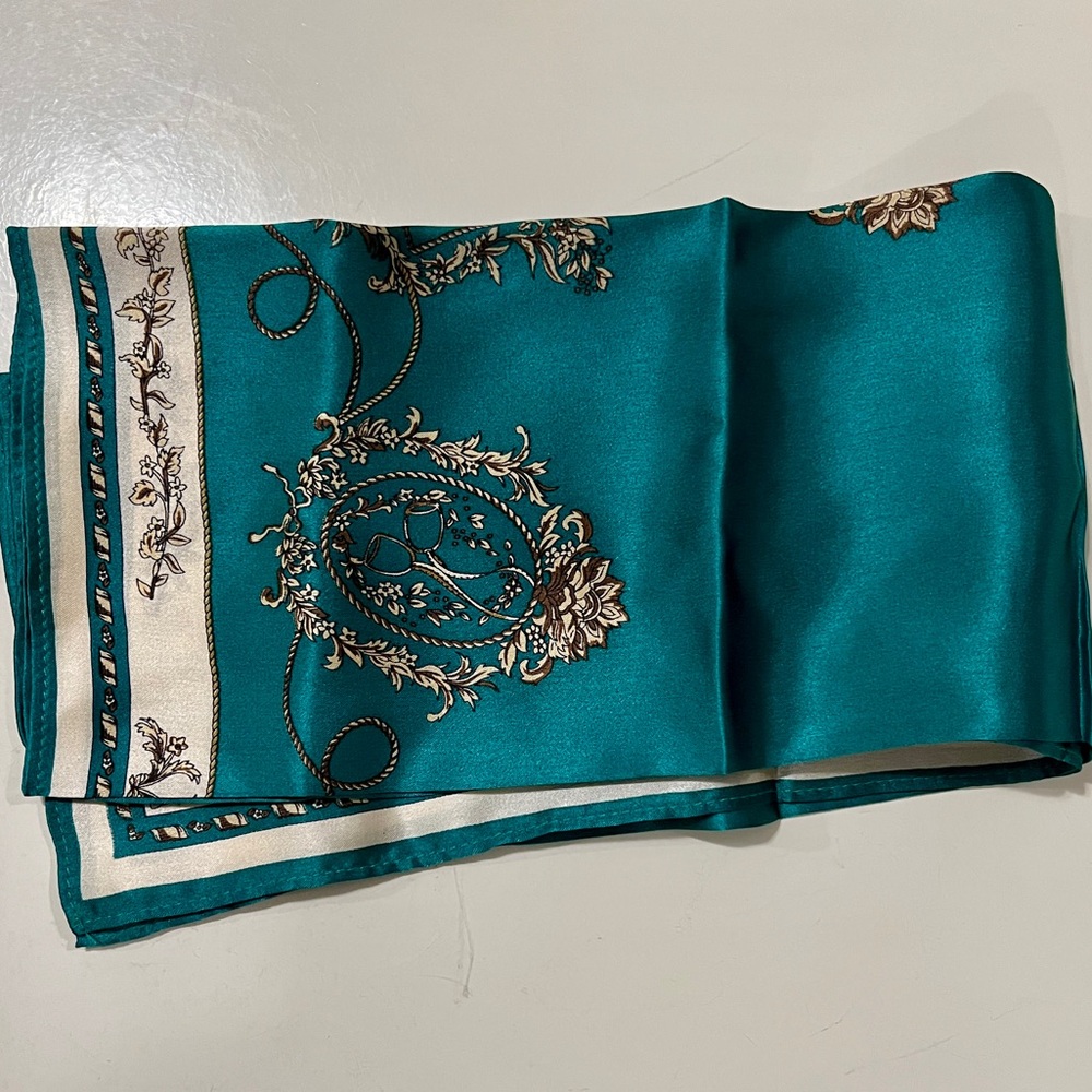 Beautiful Teal and Cream Silk Head Scarf - Picture 4 of 7
